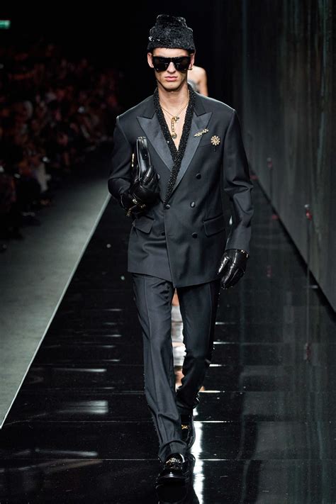 versace para hombre ropa|where to buy versace.